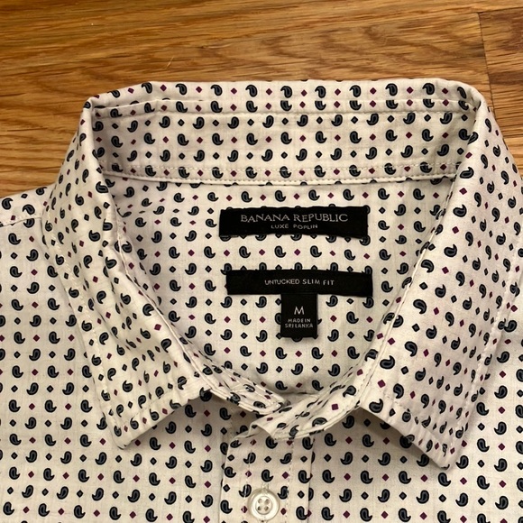 Banana Republic Men's medium slim fit White paisley Patterned Shirt - Picture 3 of 6